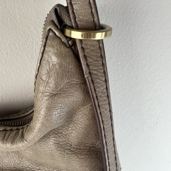 HOBO Taupe Leather Hobo Shoulder Bag main image 13